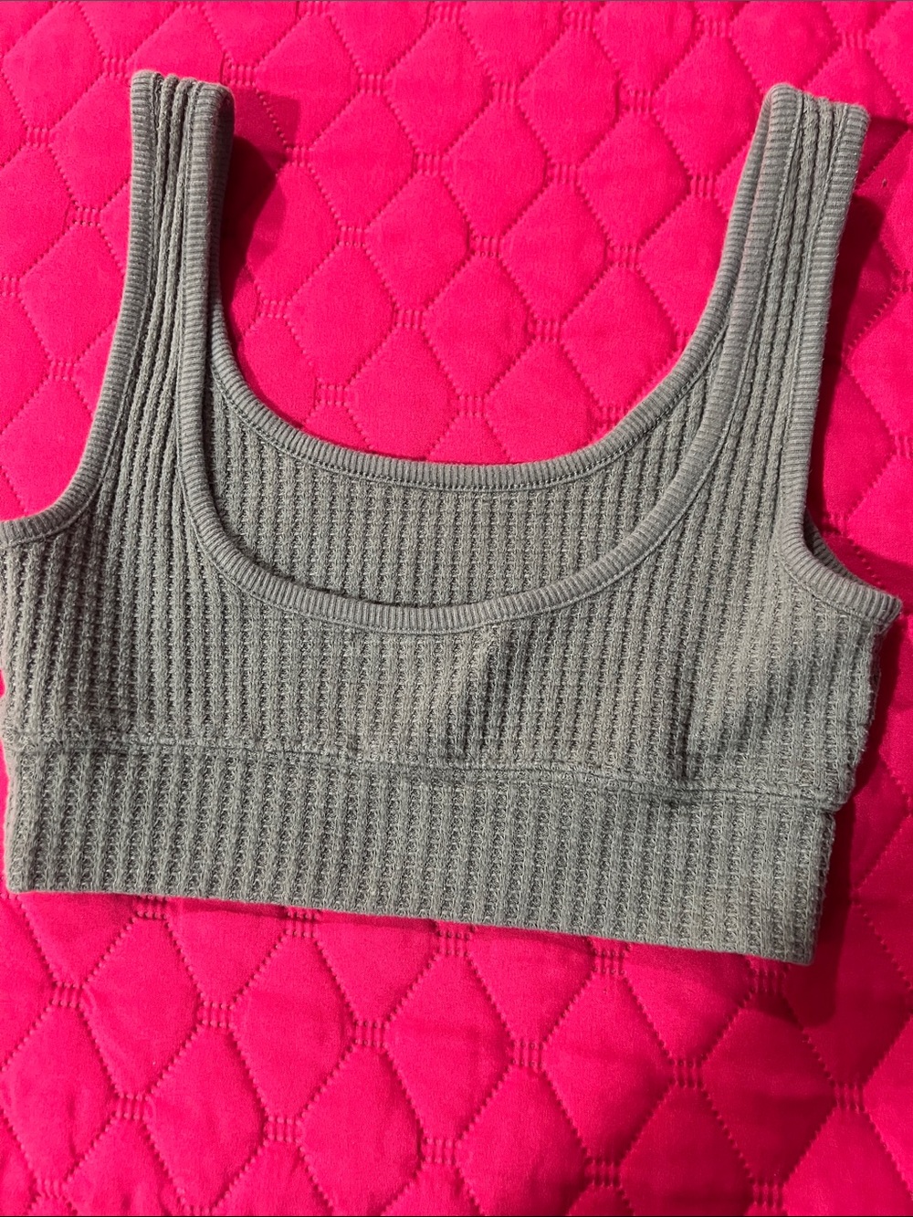 Hollister 3-Pack Bralette Tank Tops - Olive, White, Black - Picture 11 of 12
